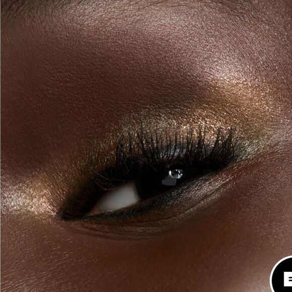 Mac Cosmetics Frost Eyeshadow - Picture 9 of 9